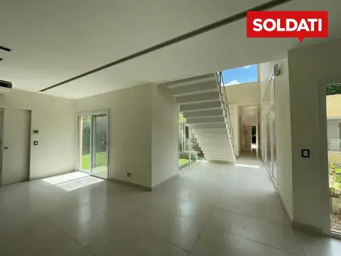 Casa en Venta en Armenio, USD 580.000