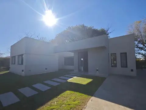 Venta casa lote interno Barrio San Matias, Escobar