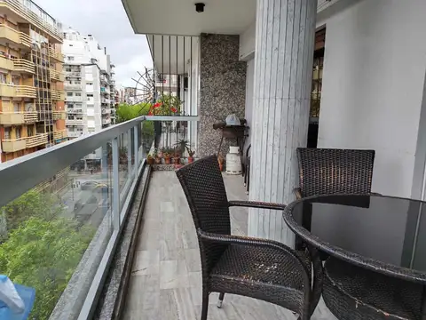 Departamento en Venta de 4 dormitorios