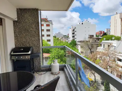 VENTA-5 AMBIENTES-CABALLITO-APTO CREDITO- COCHERA