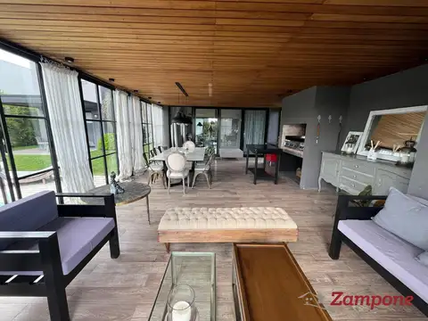 Casa en Alquiler en Pilar, USD 2.700