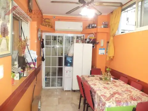 Depto Tipo Casa en Venta en Villa del Parque, USD 95.000