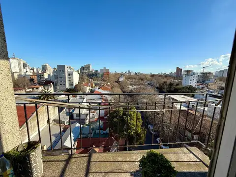 Departamento 5 ambientes con 2 baños