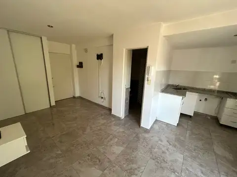 MONOAMBIENTE EN ALQUILER AVELLANEDA
