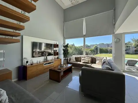 Casa en Venta en Arenas del Sur, USD 490.000