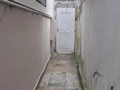 Depto Tipo Casa en Venta 60 años