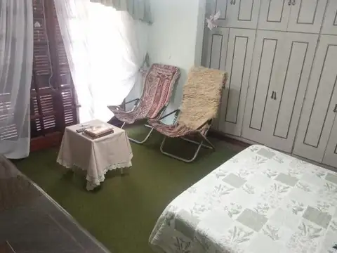 Dos casas sobre un mismo terreno, con ingresos independientes