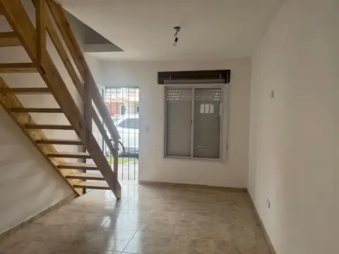 Depto Tipo Casa en Venta en Mar del Tuyu, USD 36.000
