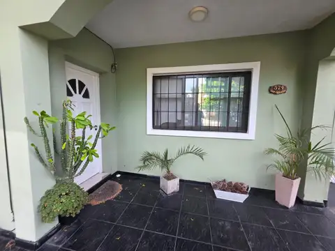 Casa en Venta en Llavallol, USD 240.000