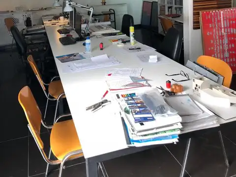 Oficina 3 ambientes con 1 baño