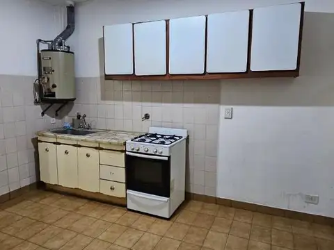 Departamento en Alquiler en Matheu, $ 650.000