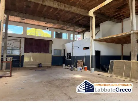 Galpon en Alquiler en Villa Lynch, $ 3.200.000