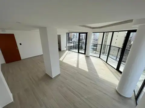 Oficina 3 ambientes con 1 baño