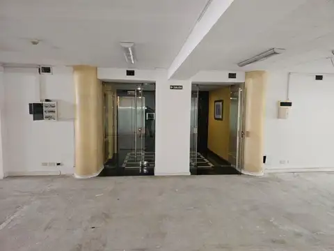 Oficina en Alquiler al Norte