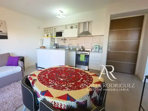 Departamento en Alquiler con 1 cocheras