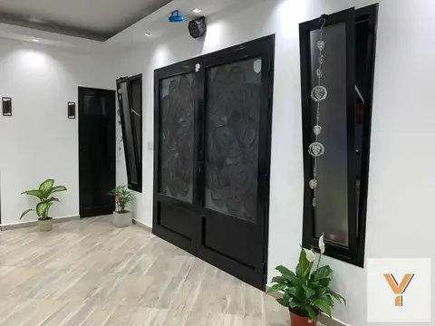 Oficina en Venta al Este