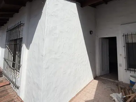 Sarmiento 1200, Piso pb