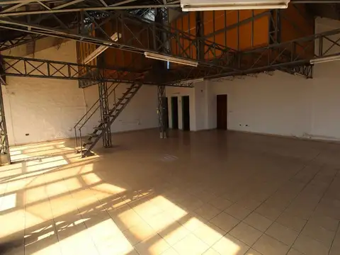 Oficina 3 ambientes con 3 baños