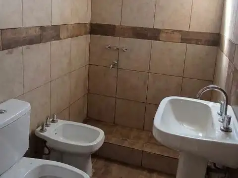 ALQUILER DE CASA