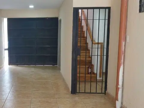 Casa en Alquiler de 3 dormitorios