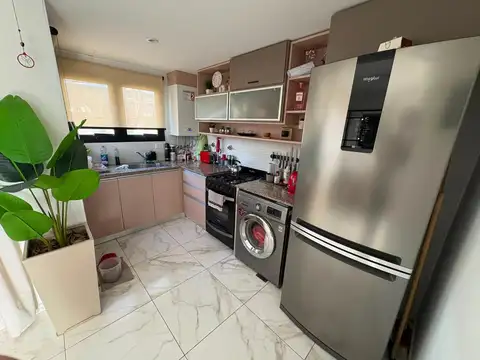 Depto Tipo Casa en Venta de 3 ambientes