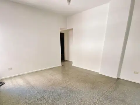 RAWSON 100, Piso 5