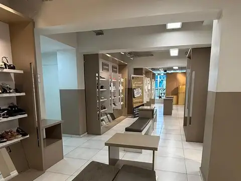 Oficina en Alquiler en Neuquén, $ 25.000.000