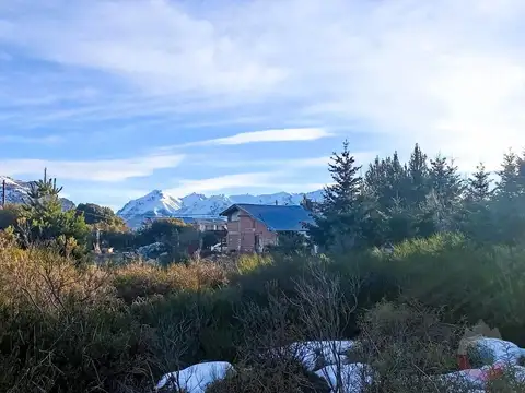 Amplio Terreno - Barrio El