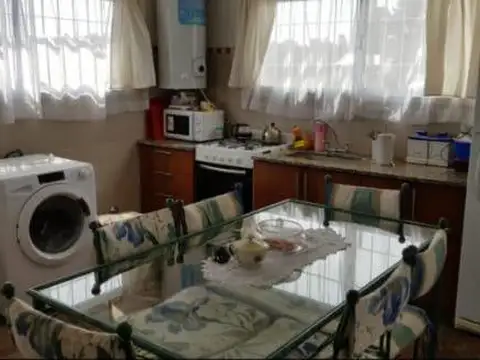 Casa en Venta en Barrio Batan, USD 160.000