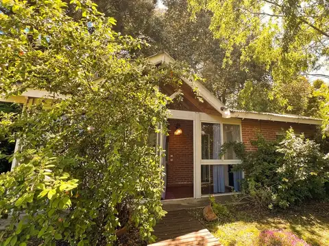 VENTA CASA 2 AMBIENTES EN CHAPADMALAL LOTE 1026M2