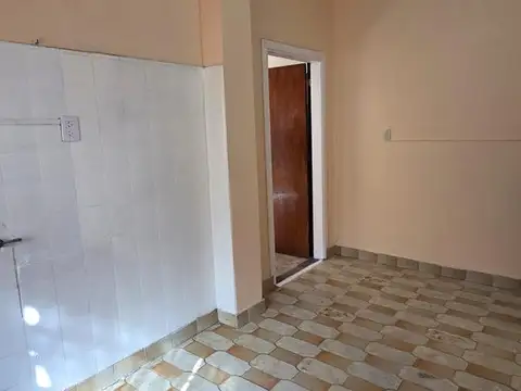 Depto Tipo Casa en Alquiler de 2 ambientes