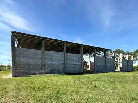 Galpon en Alquiler 85  mts Fondo
