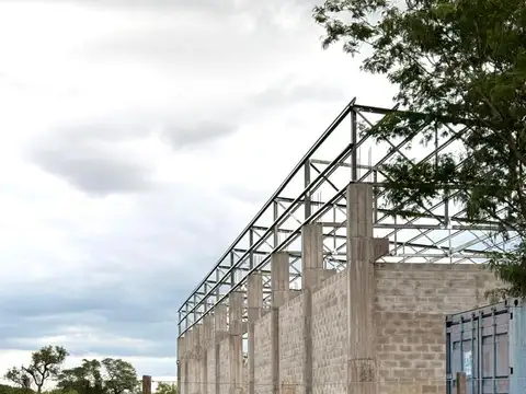 Galpon en Alquiler 85  mts Fondo