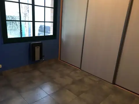 VENTA DE CASA 4 AMBIENTES EN BARRIO LOS OMBÚES DE HUDSON