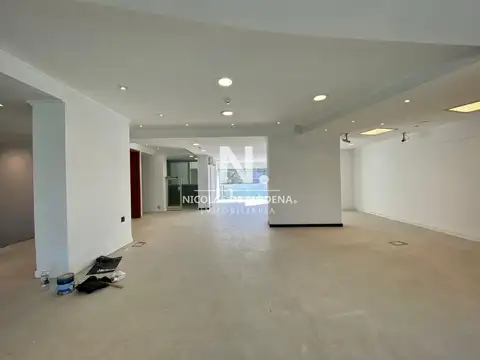 Local en Venta en Roosvelt, USD 330.000