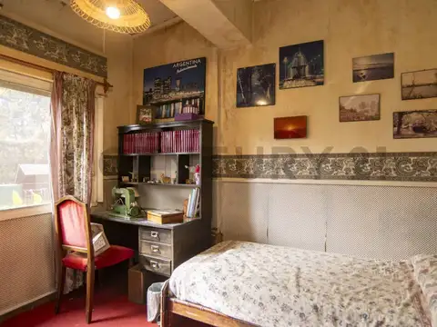 Casa 6 ambientes con 3 baños