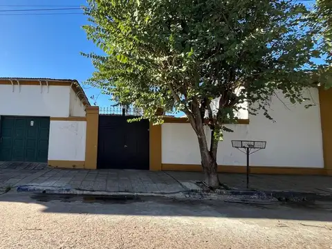 Colon y alvear 400