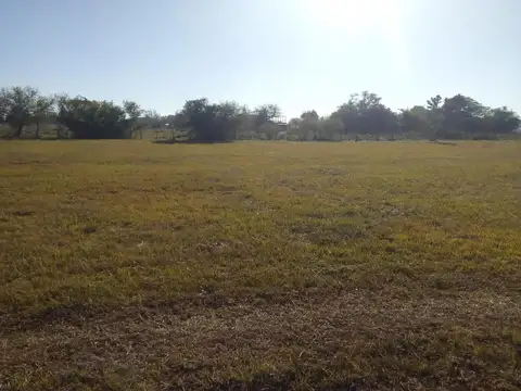 VENDO IMPORTANTE LOTE EN BARRANCAS DEL VEGA II - A ORILLAS D