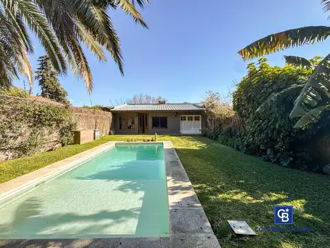 Casa 6 ambientes con 5 baños
