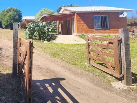 VENTA 2 CABAÑA VILLA YACANTO LOTE 1000m2 CÓRDOBA
