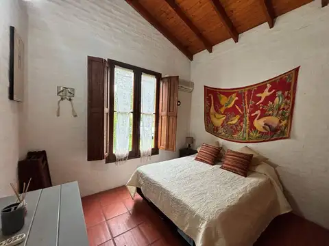 Casa 2 Dormitorios en venta Santa Ana, dos baños.