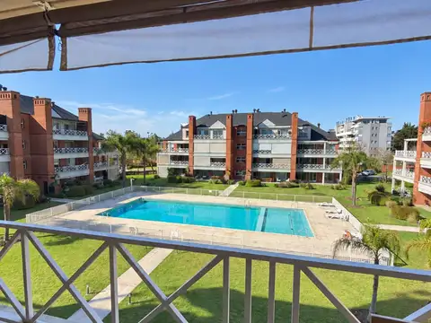 ALQUILER DPTO 2 AMB. COCHERA BALCÓN PILETA