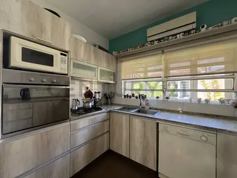 Trenque Lauquen 500, Piso 0