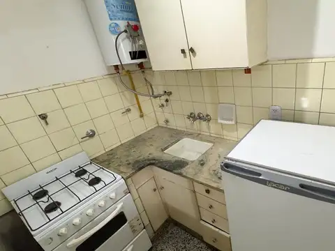 PLAZA COLON - MONOAMBIENTE A RECICLAR - INVERSIÓN