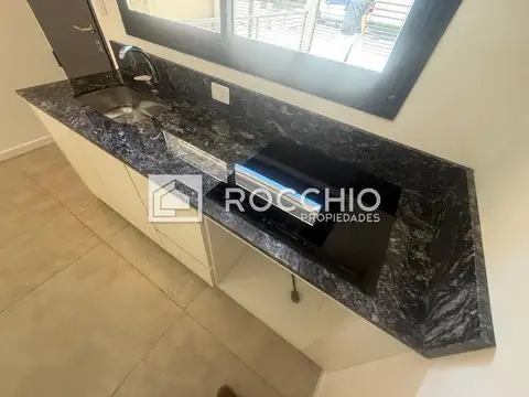 Depto Tipo Casa en Alquiler en Jose Leon Suarez, $ 1.200.000