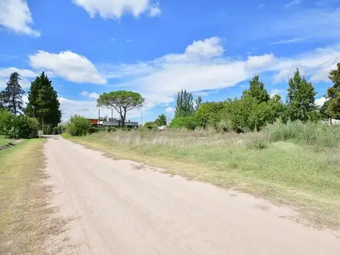 Terreno en Venta en Joaquín Gorina, USD 45.000