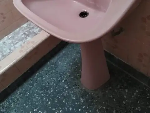 Casa en Alquiler con 1 cochera