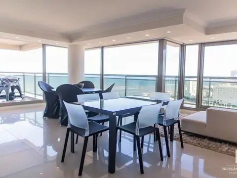Departamento en Venta de 5 ambientes