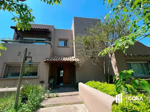 Av.  Jorge Newbery 8800 I Country Aldea Lago