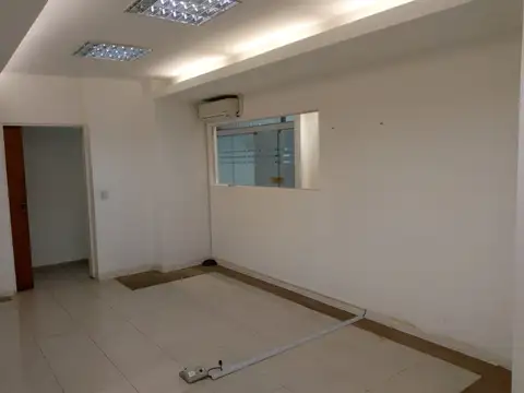 OFICINAS CON EXCELENTES ACCESOS